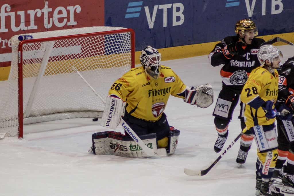 DEL2: Löwen Frankfurt vs. Lausitzer Füchse 5:1 08.02.2019